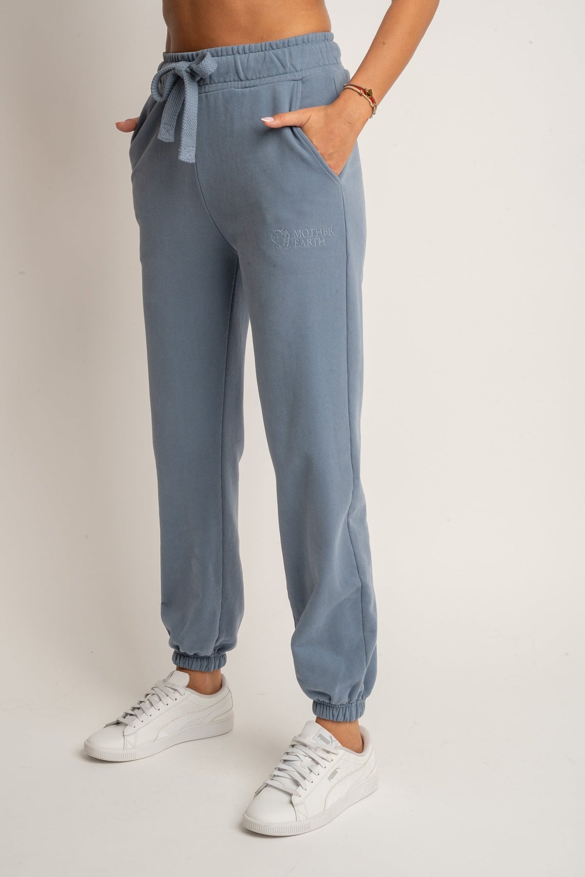 SPODNIE DRESOWE REGULAR FIT Z EFEKTEM WASHED NIEBIESKIE - LAHTI