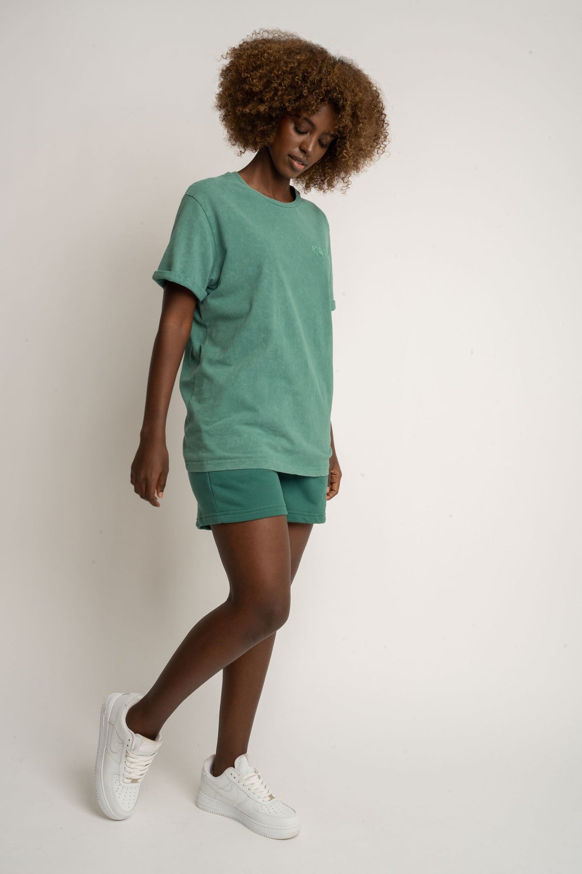 T-SHIRT Z EFEKTEM WASHED ZIELONY - MOJAVE