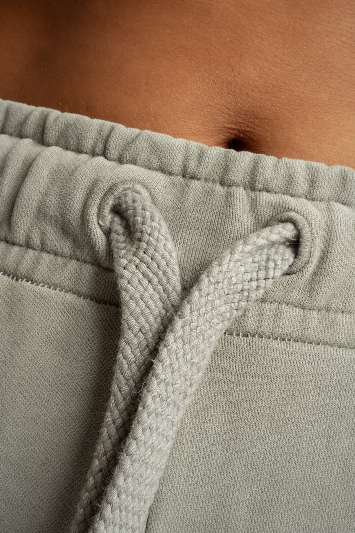 REGULAR FIT WASHED EFFECT JOGGERS - OLIVE - LAHTI