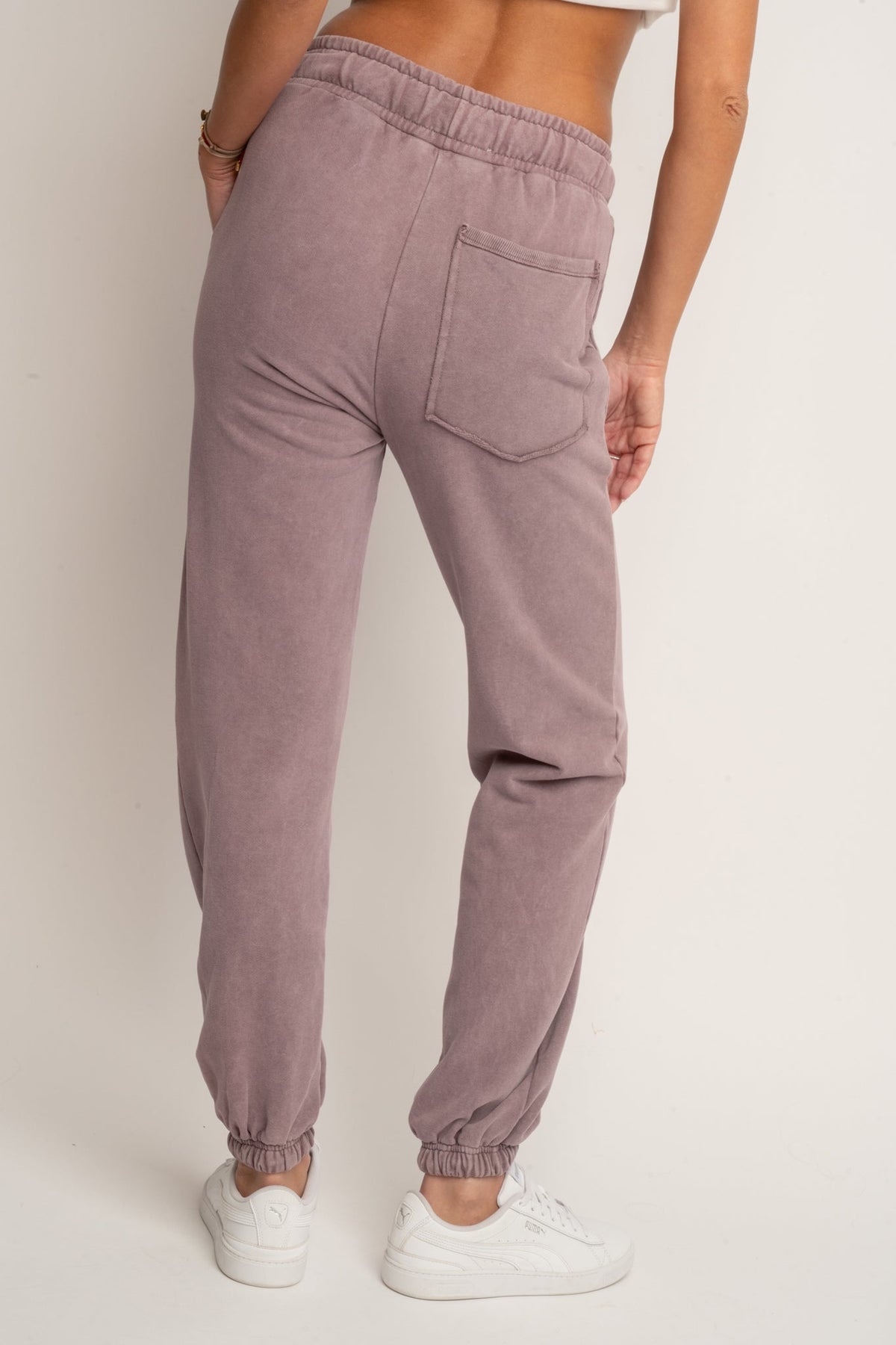 SPODNIE DRESOWE REGULAR FIT Z EFEKTEM WASHED WRZOSOWE - LAHTI
