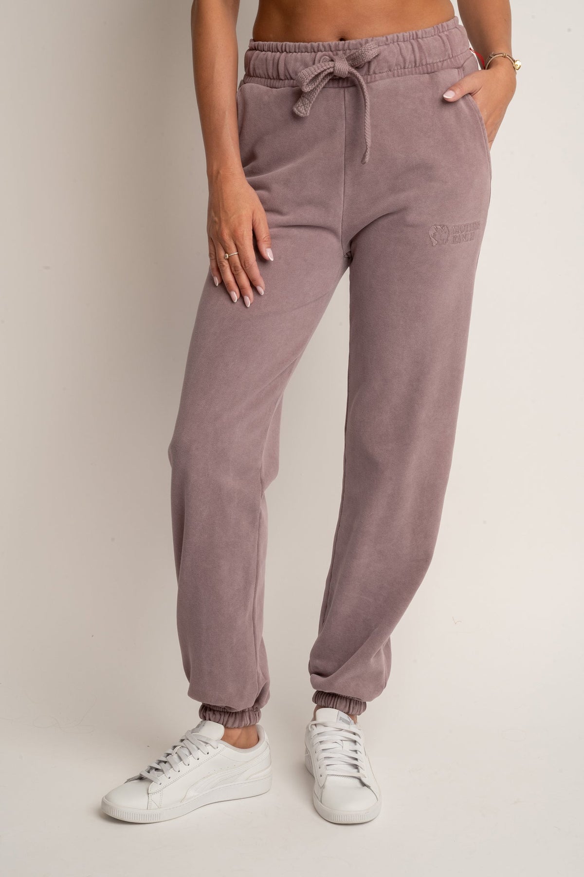SPODNIE DRESOWE REGULAR FIT Z EFEKTEM WASHED WRZOSOWE - LAHTI