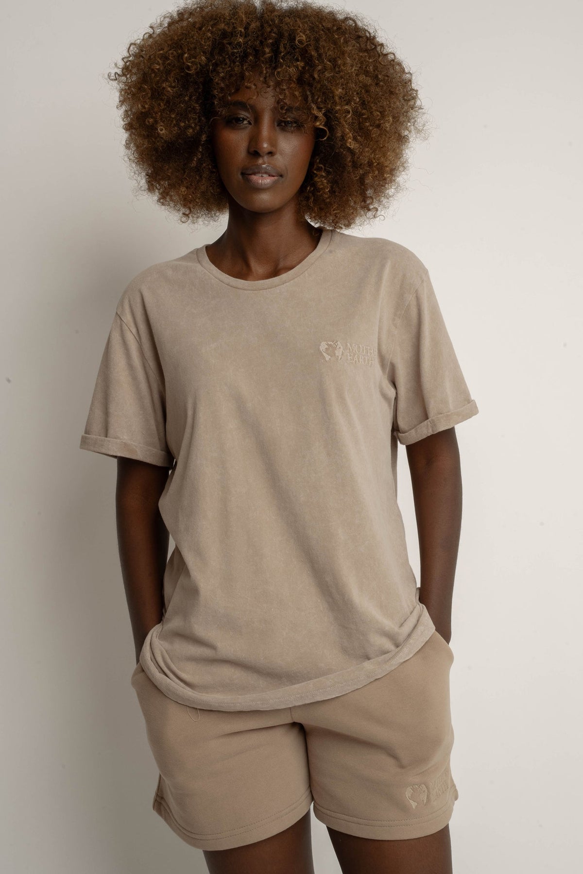 T-SHIRT Z EFEKTEM WASHED BEŻOWY - MOJAVE