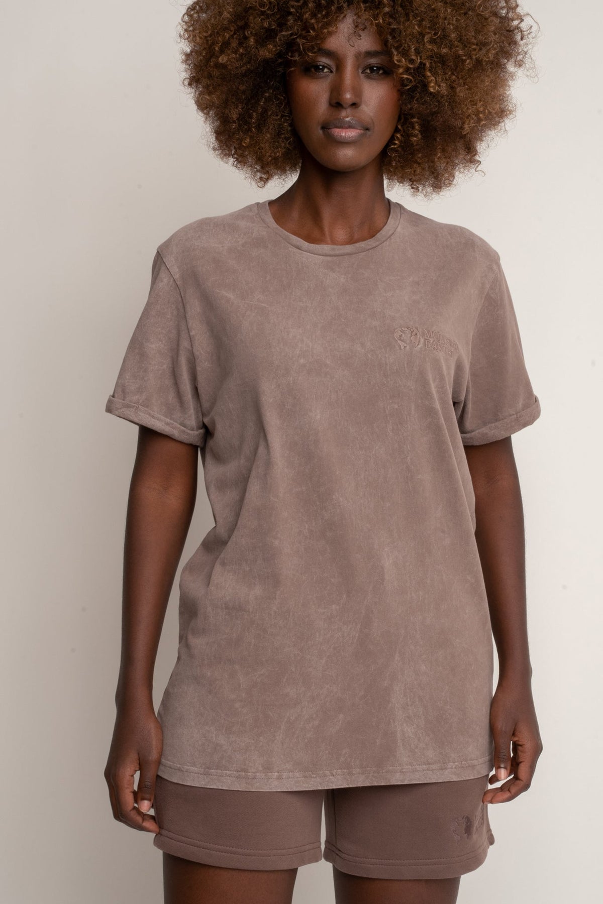 T-SHIRT Z EFEKTEM WASHED BRĄZOWY - MOJAVE