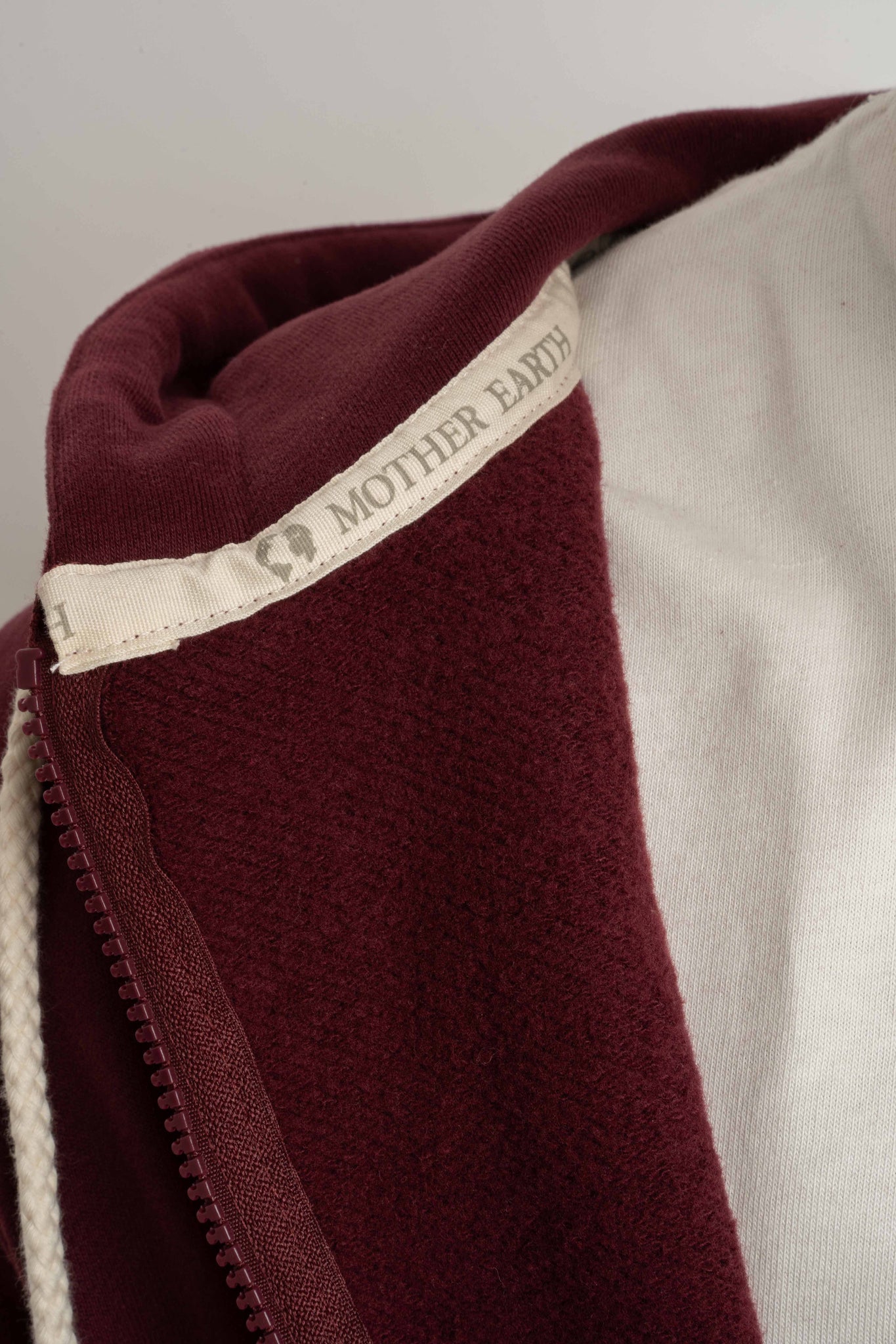 MĘSKA BLUZA Z KAPTUREM BORDOWA - NASSAU