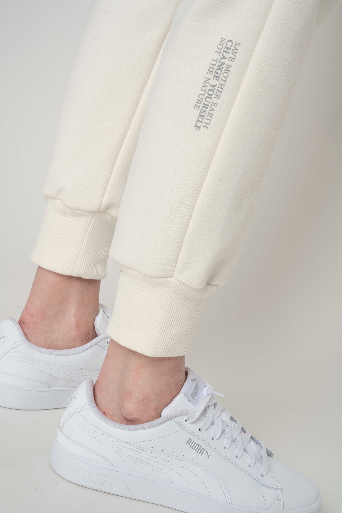 SPODNIE DRESOWE TYPU JOGGER 2nd DROP ECRU- BEGERA