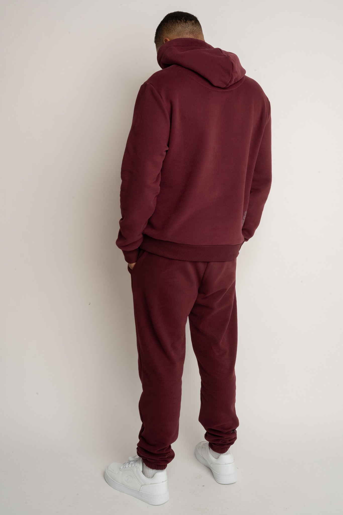 MĘSKA BLUZA Z KAPTUREM BORDOWA - ASTON