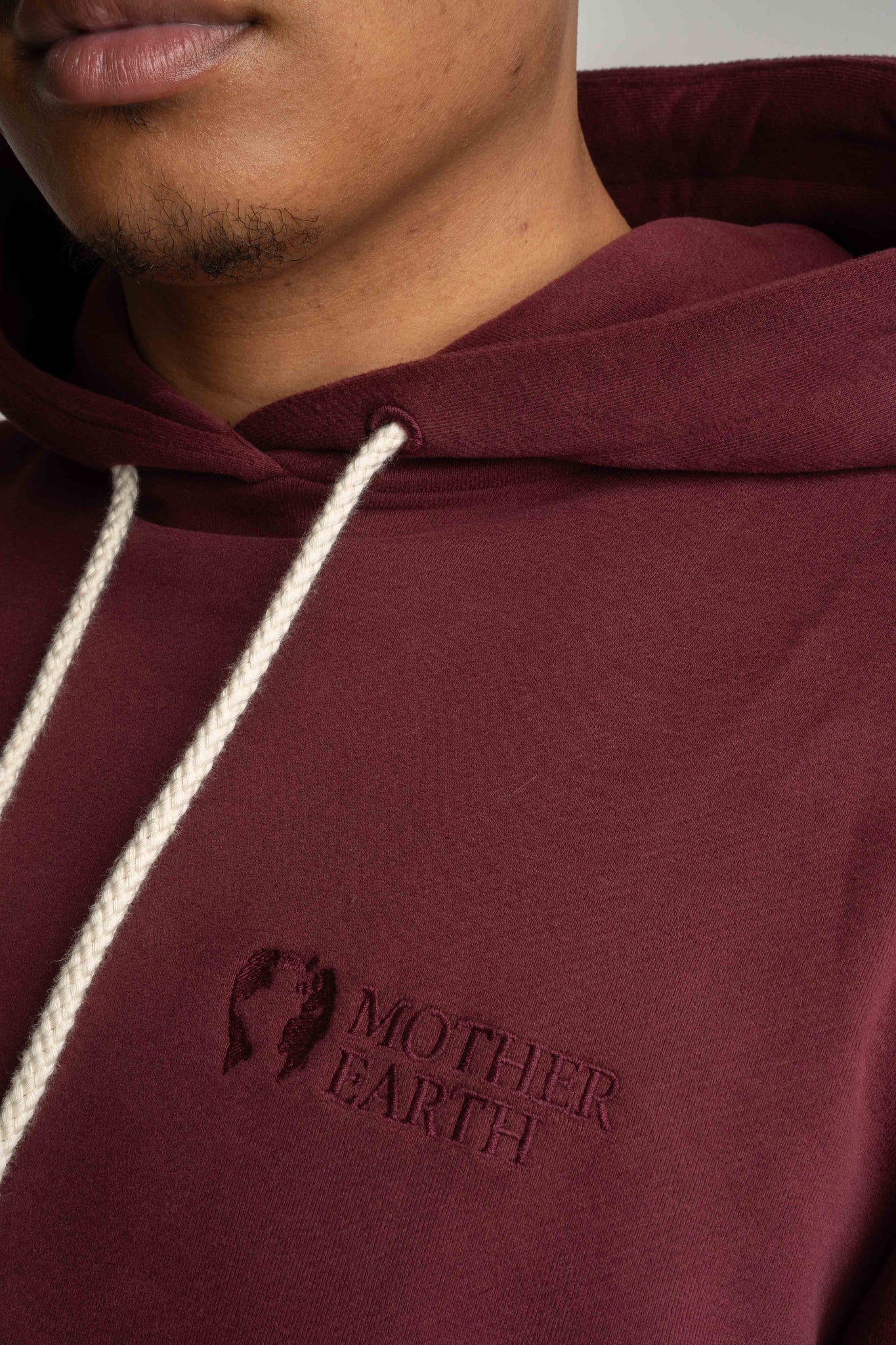 MĘSKA BLUZA Z KAPTUREM BORDOWA - ASTON