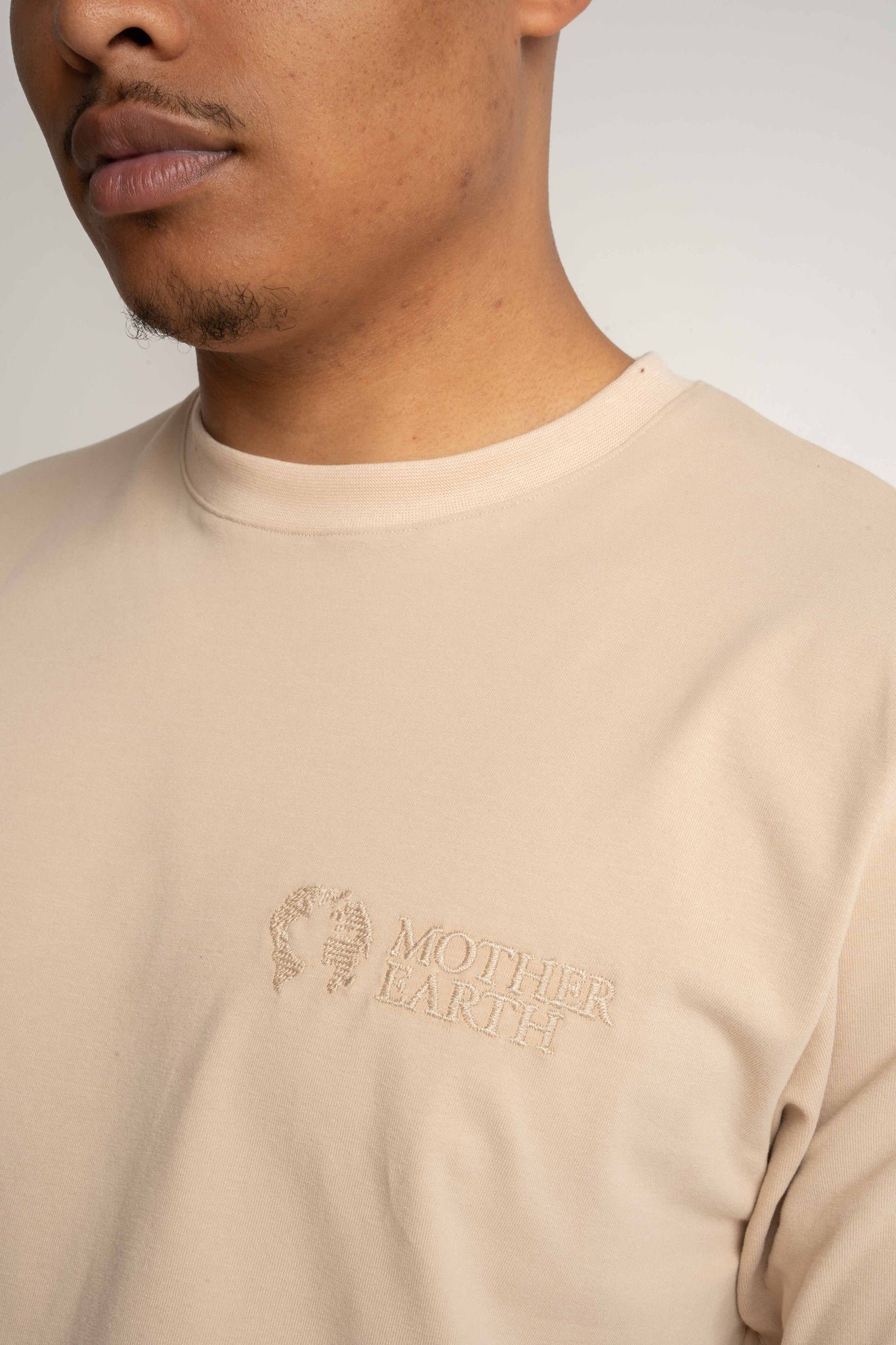 T-SHIRT MĘSKI BEŻOWY - EVEREST