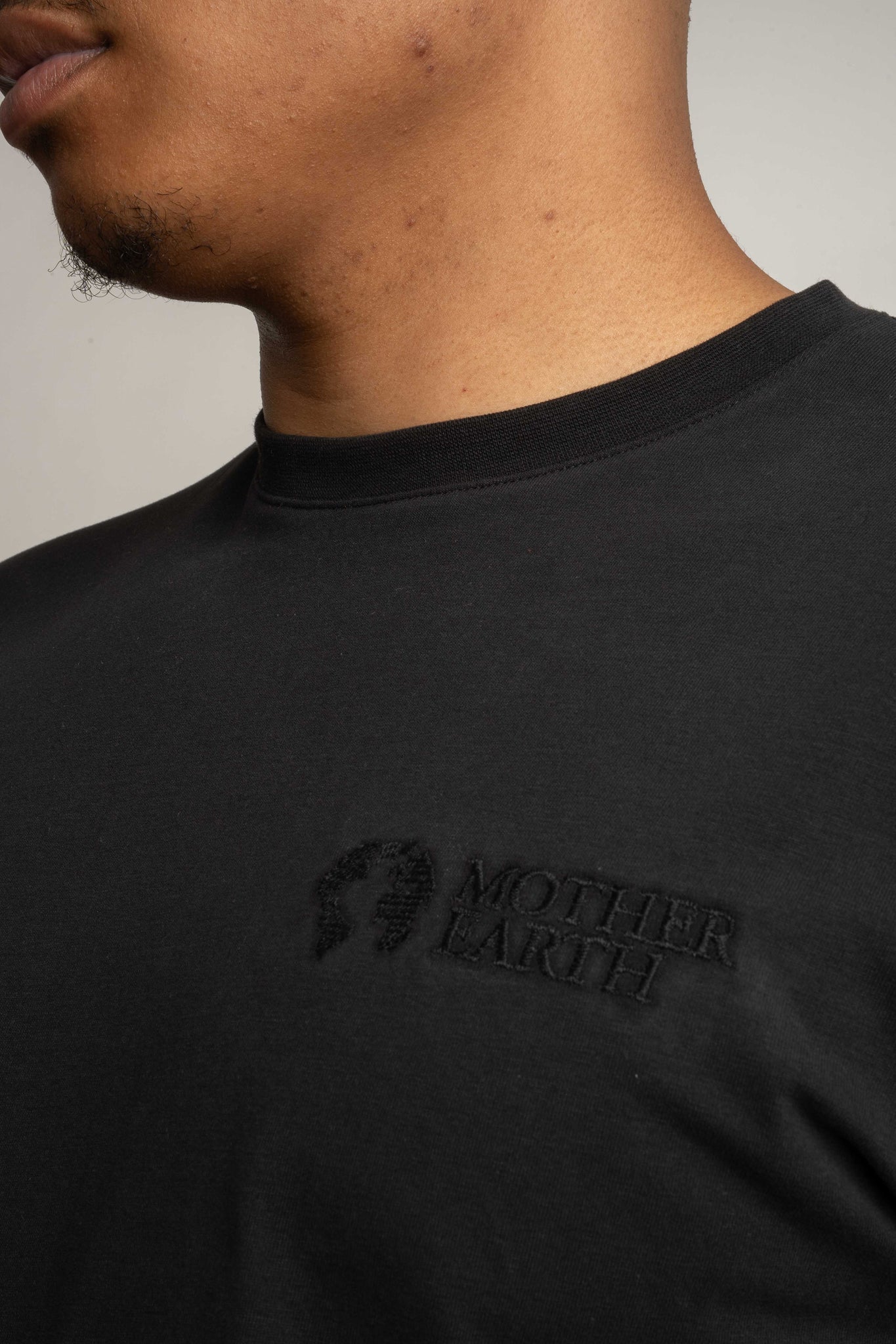 T-SHIRT MĘSKI CZARNY - EVEREST