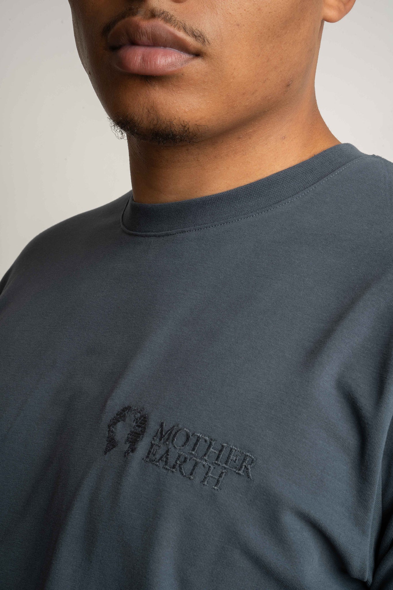 T-SHIRT MĘSKI GRAFITOWY - EVEREST