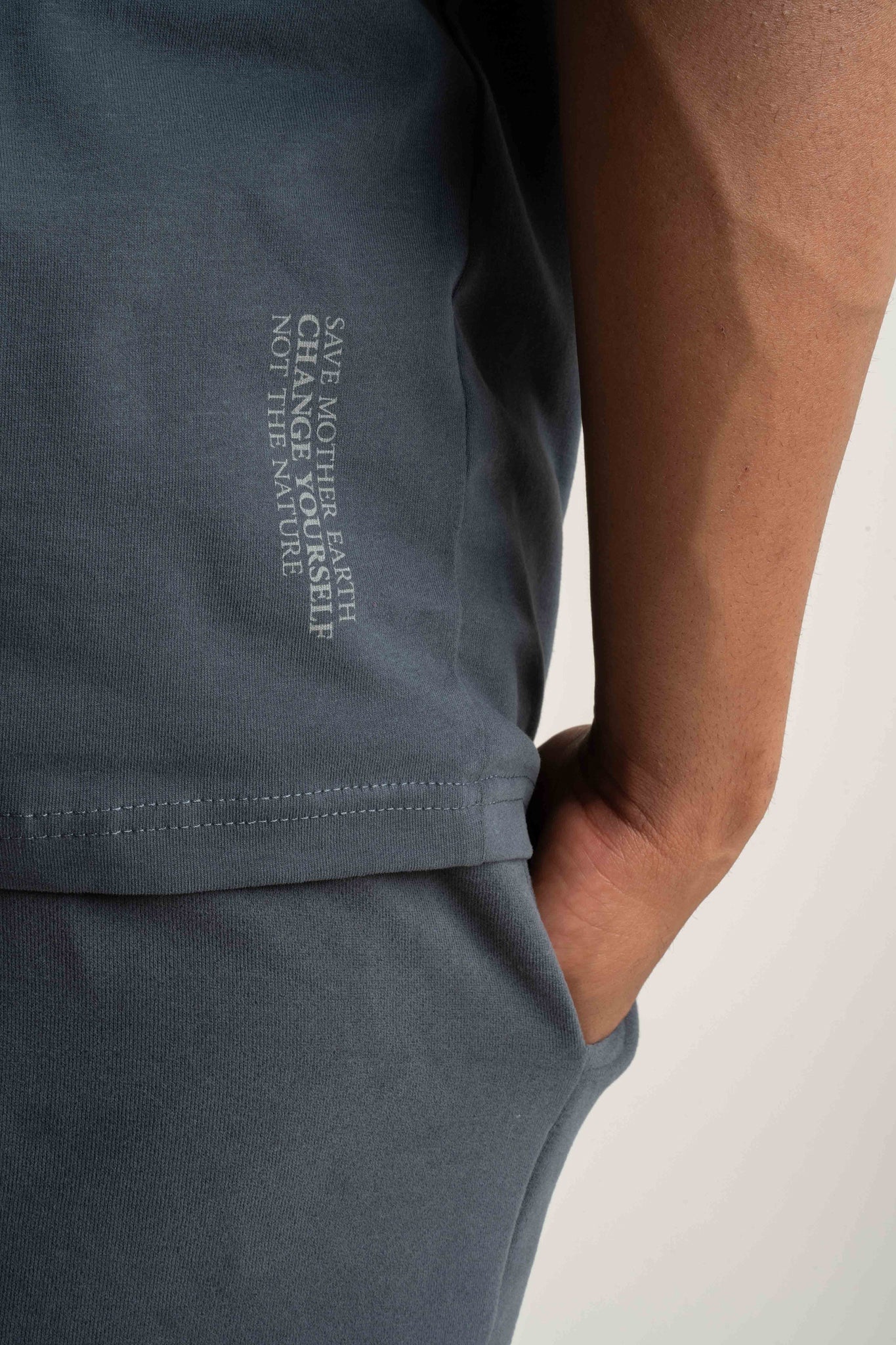 T-SHIRT MĘSKI GRAFITOWY - EVEREST