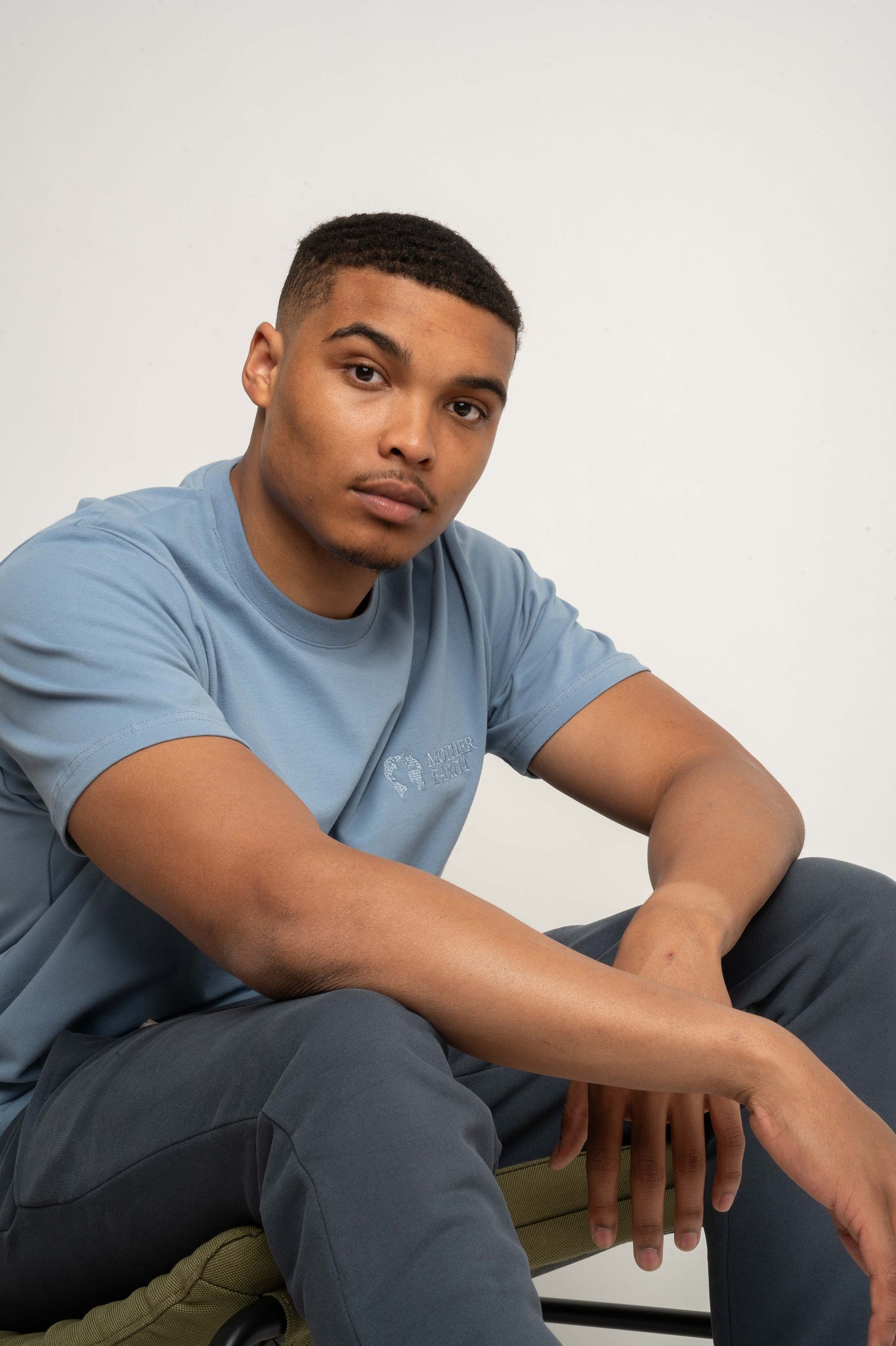 T-SHIRT MĘSKI CIEMNONIEBIESKI - EVEREST