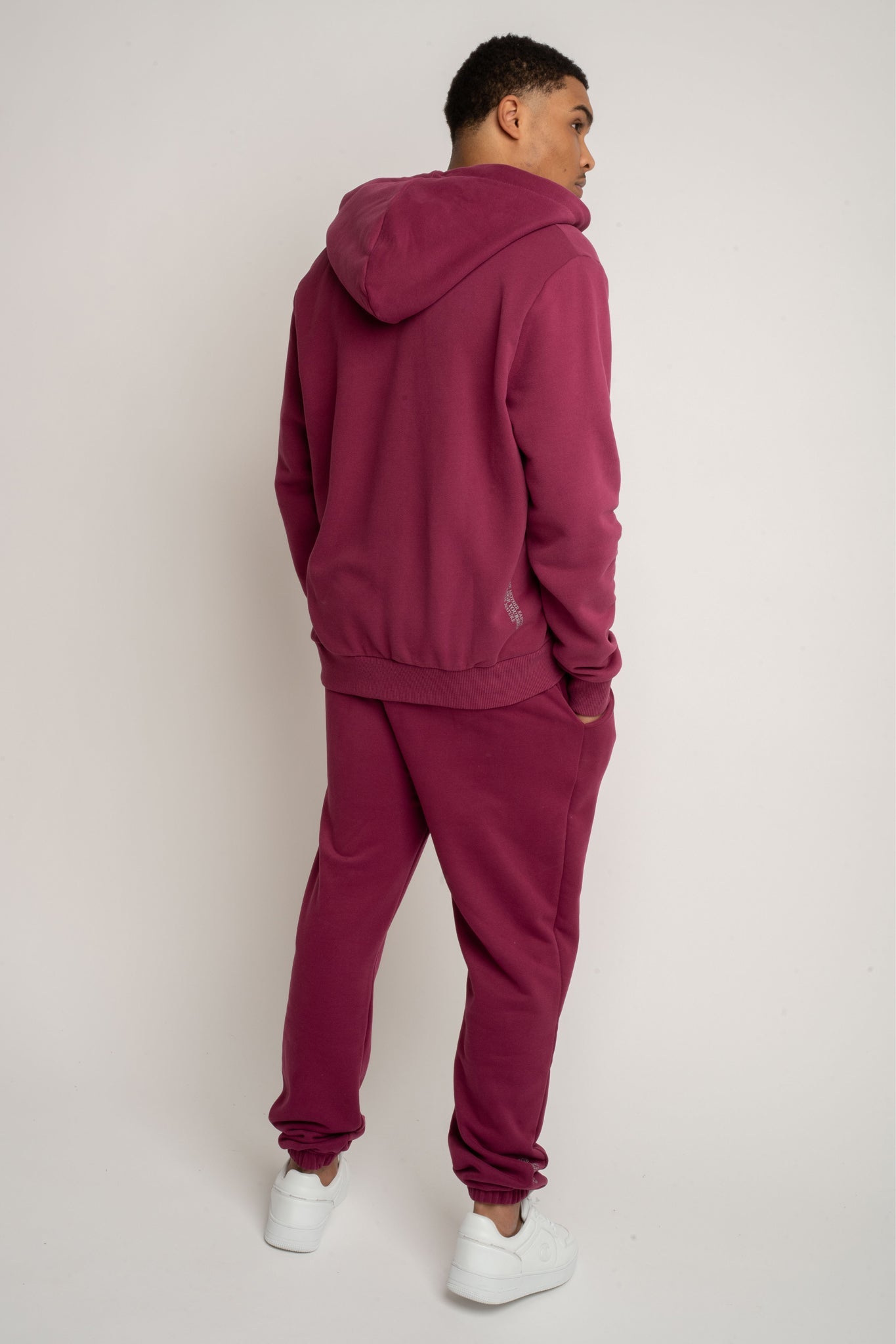 MĘSKA BLUZA Z KAPTUREM BURGUNDOWA - NASSAU