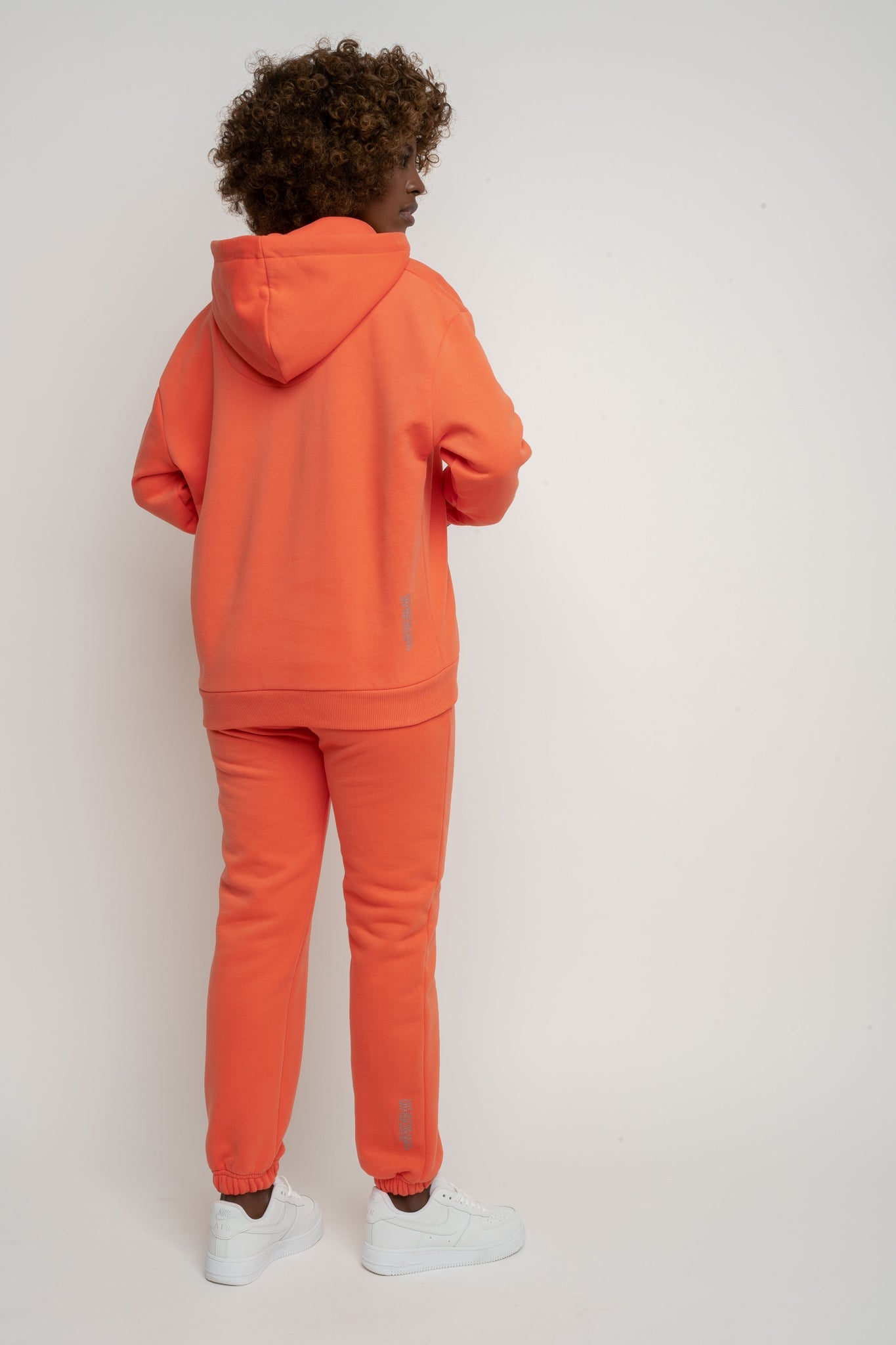 BLUZA Z KAPTUREM POMARAŃCZOWA - MOHELI