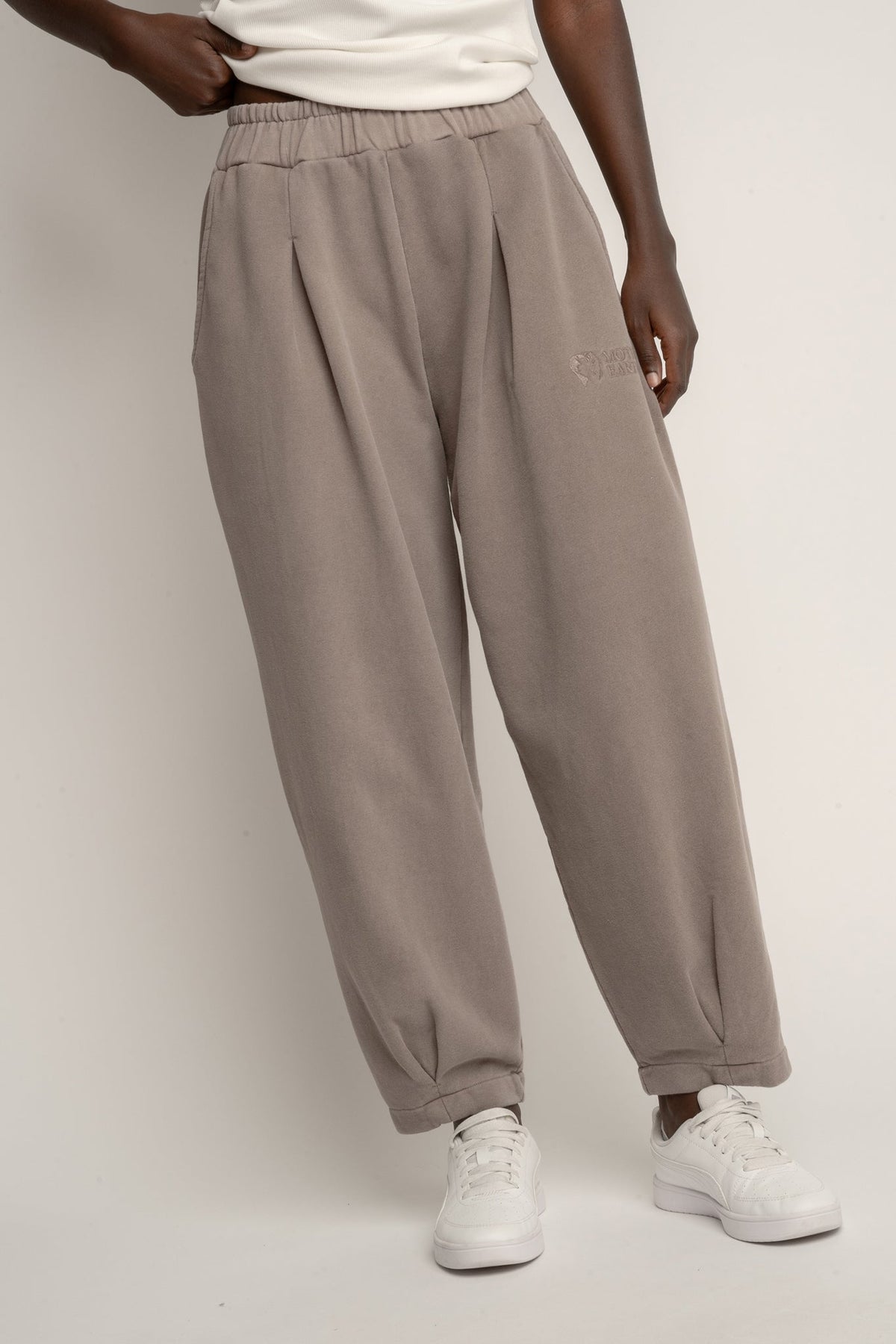 MOCHA WASHED BALLOON FIT JOGGERS - RIBE PETIT