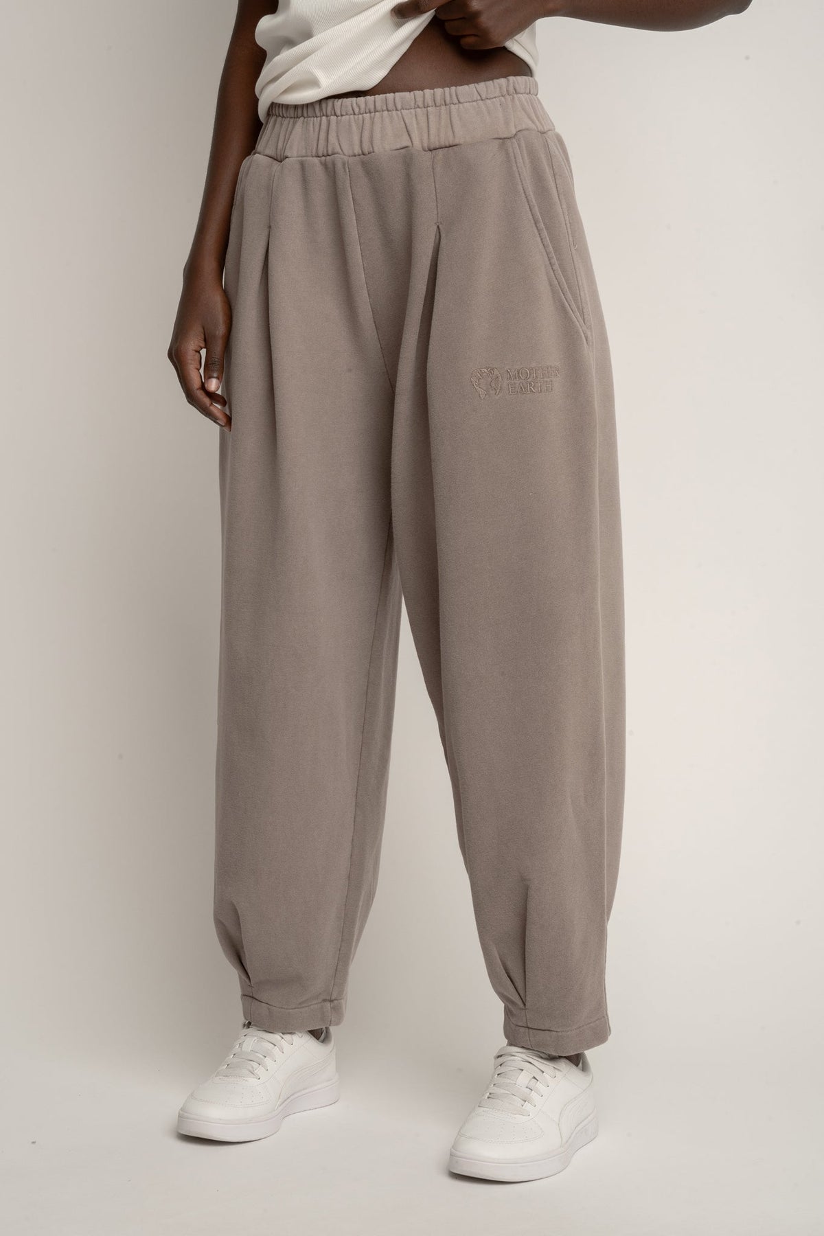 MOCHA WASHED BALLOON FIT JOGGERS - RIBE PETIT
