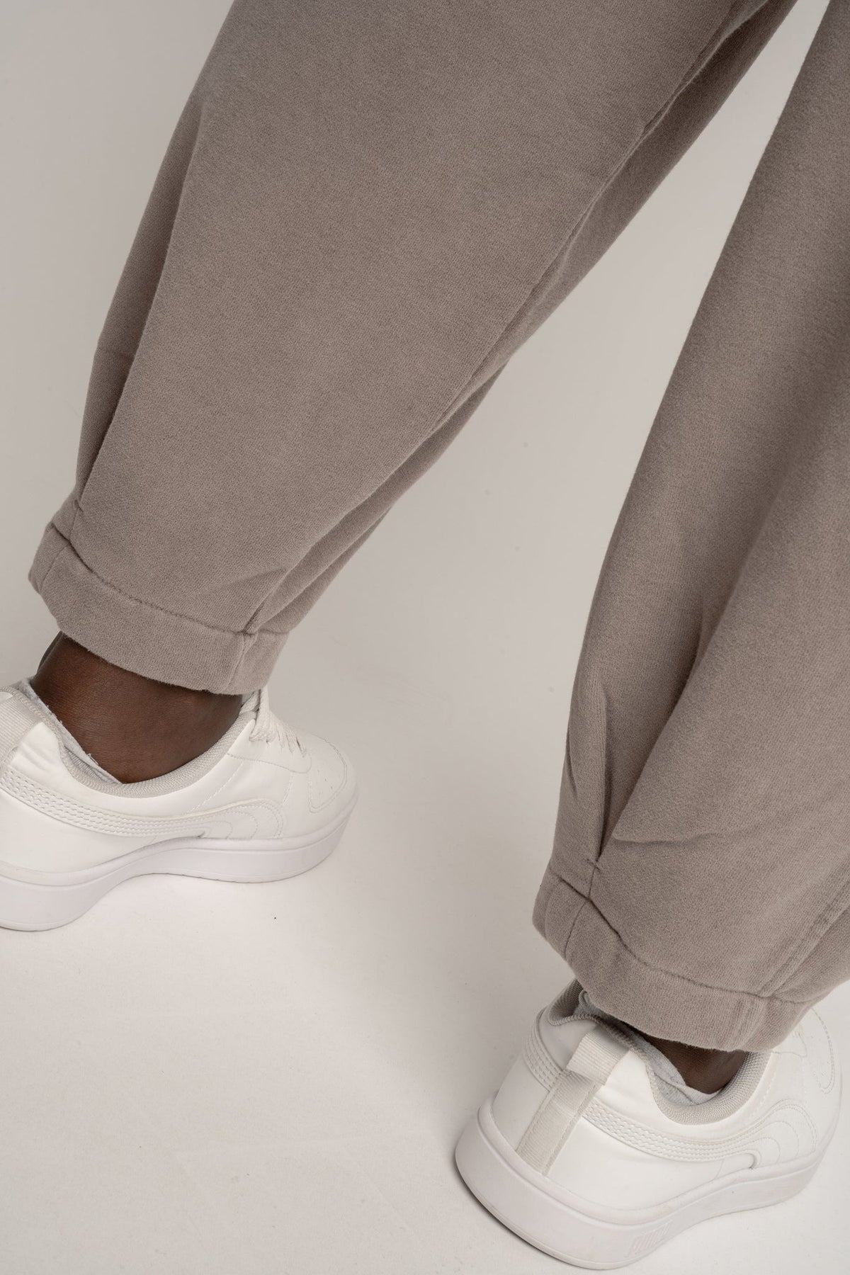 MOCHA WASHED BALLOON FIT JOGGERS - RIBE PETIT