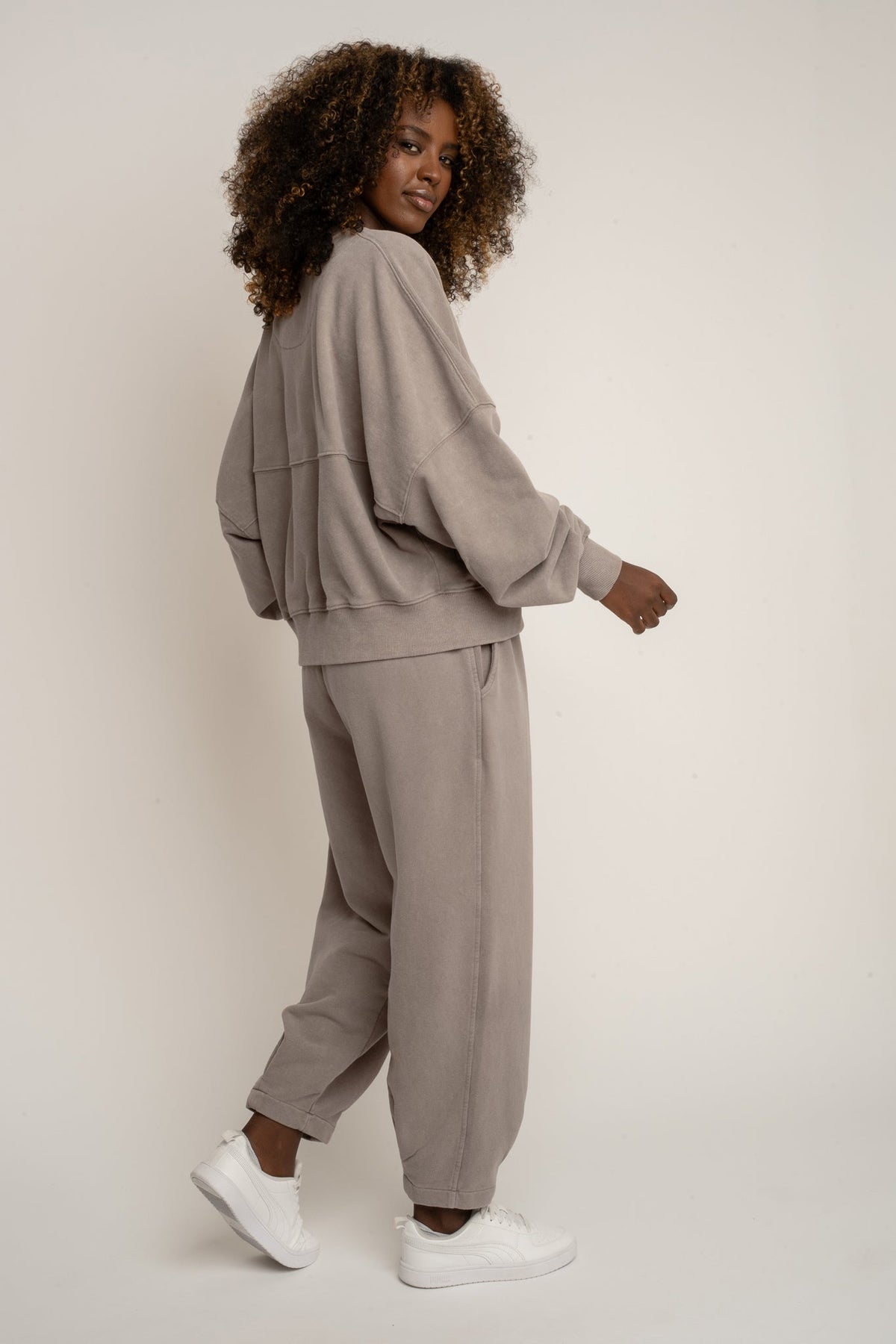 MOCHA WASHED BALLOON FIT JOGGERS - RIBE PETIT