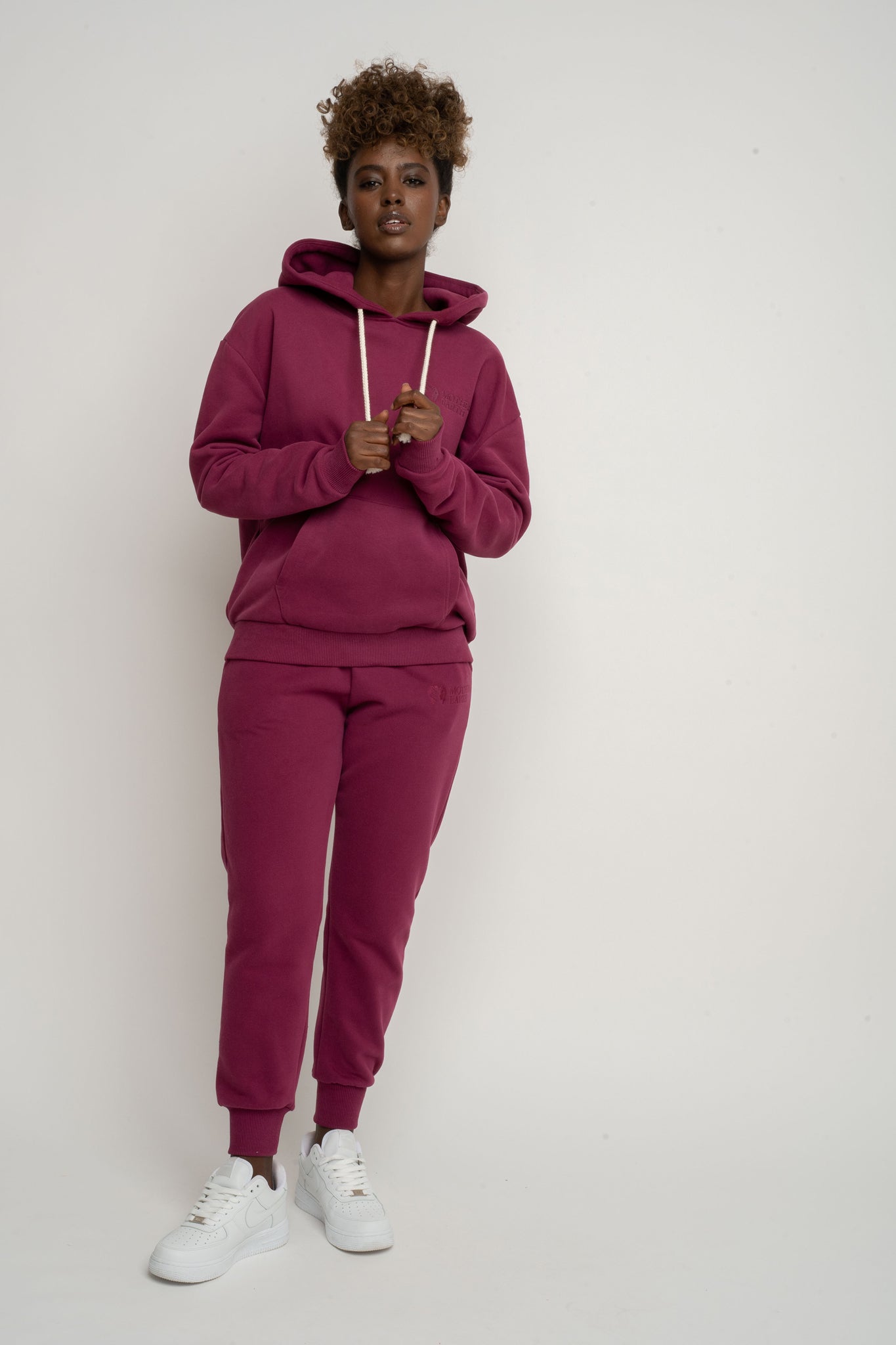 BLUZA Z KAPTUREM BURGUNDOWA - MOHELI