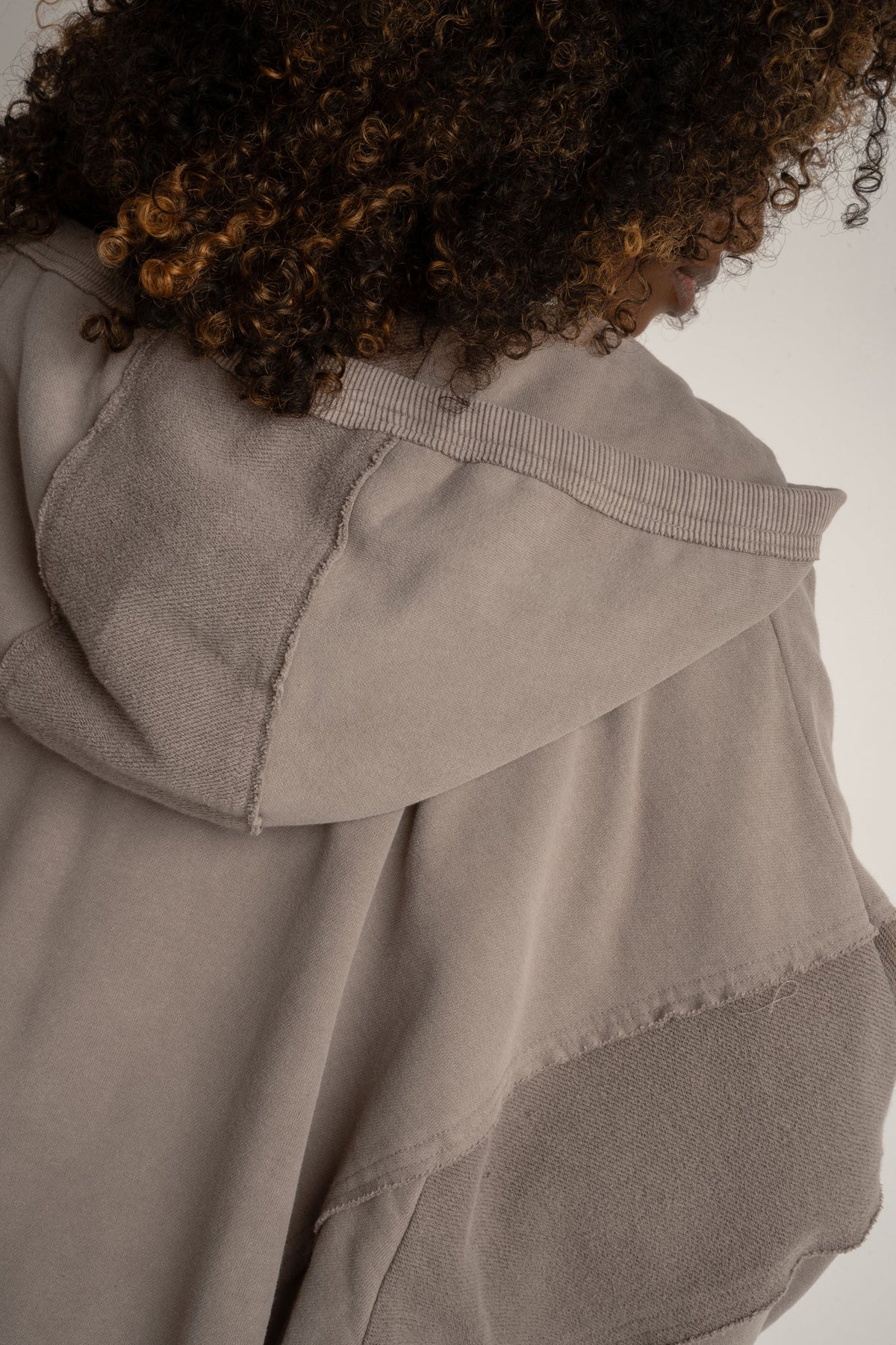 OVERSIZE HOODIE WITH WASHED EFFECT MOCHA - TRONDHEIM