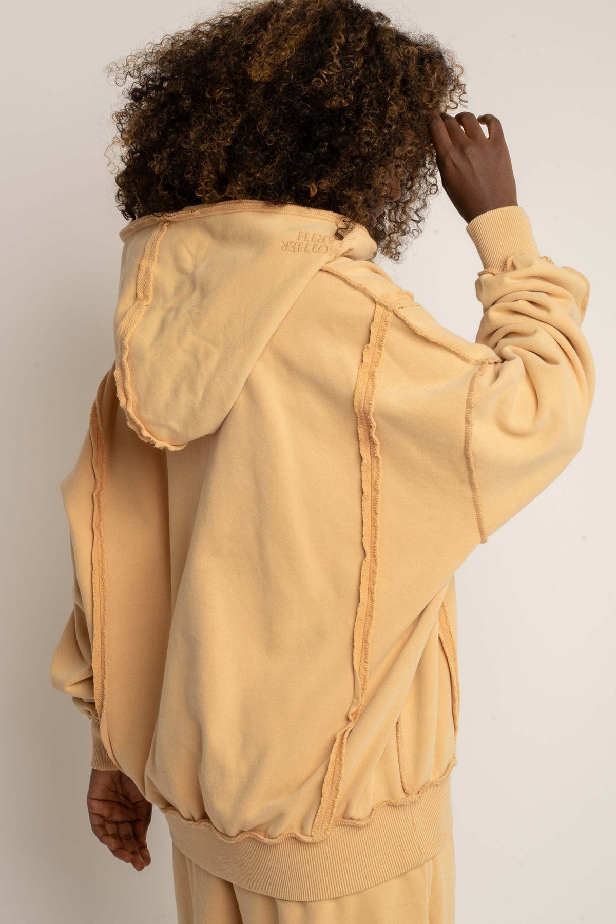BLUZA OVERSIZE Z EFEKTEM WASHED MUSZTARDOWA - OSLO