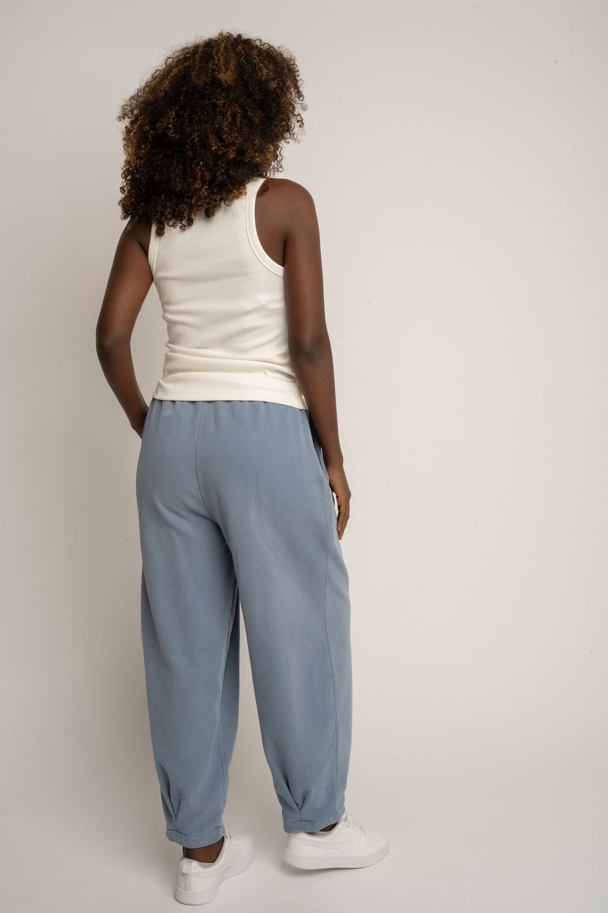 WASHED BALLOON FIT SWEATPANTS BLUE - RIBE PETIT