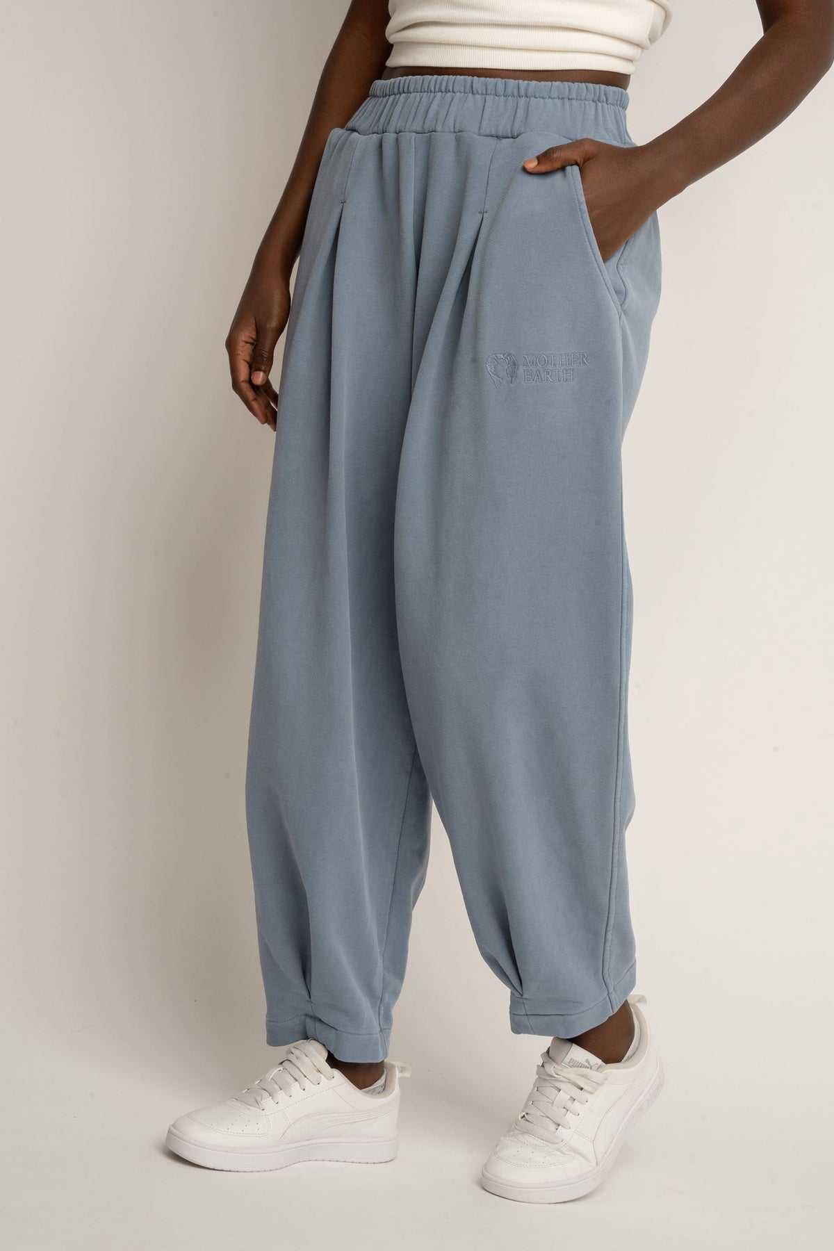 WASHED BALLOON FIT SWEATPANTS BLUE - RIBE PETIT