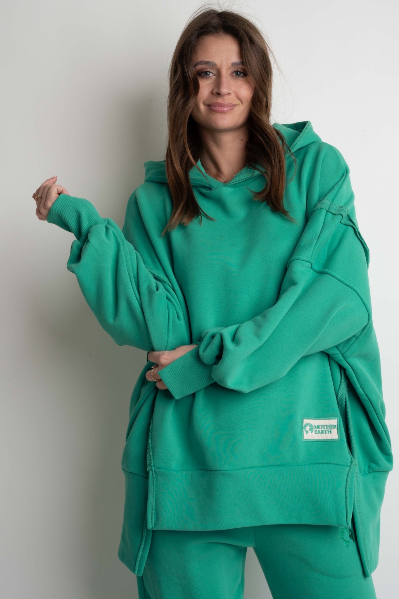 bluza damska z kapturem.