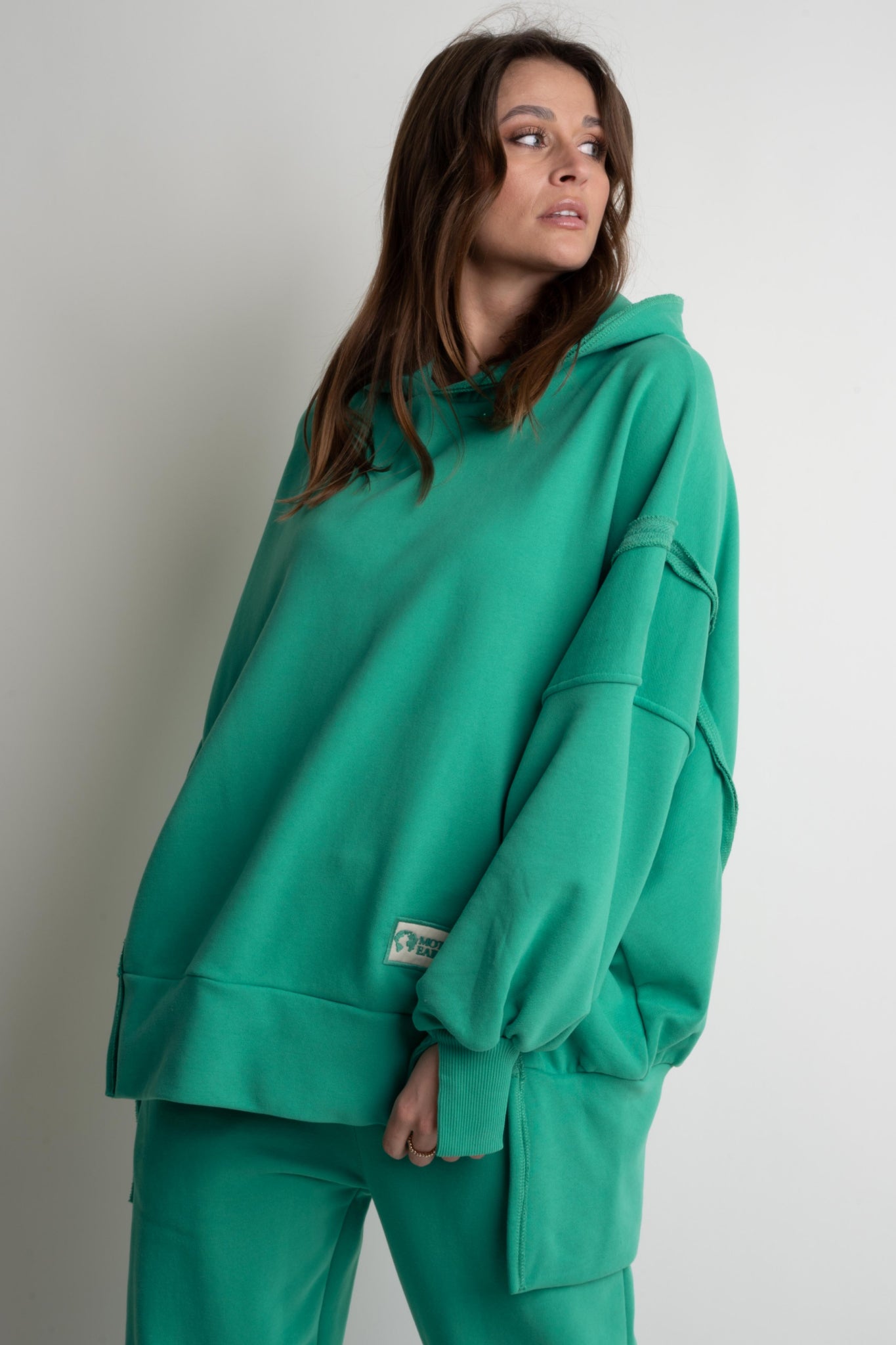 bluza damska z kapturem.