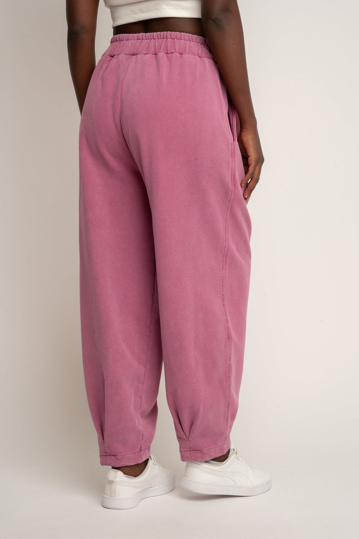 PINK WASHED EFFECT BALLOON FIT SWEATPANTS - RIBE PETIT