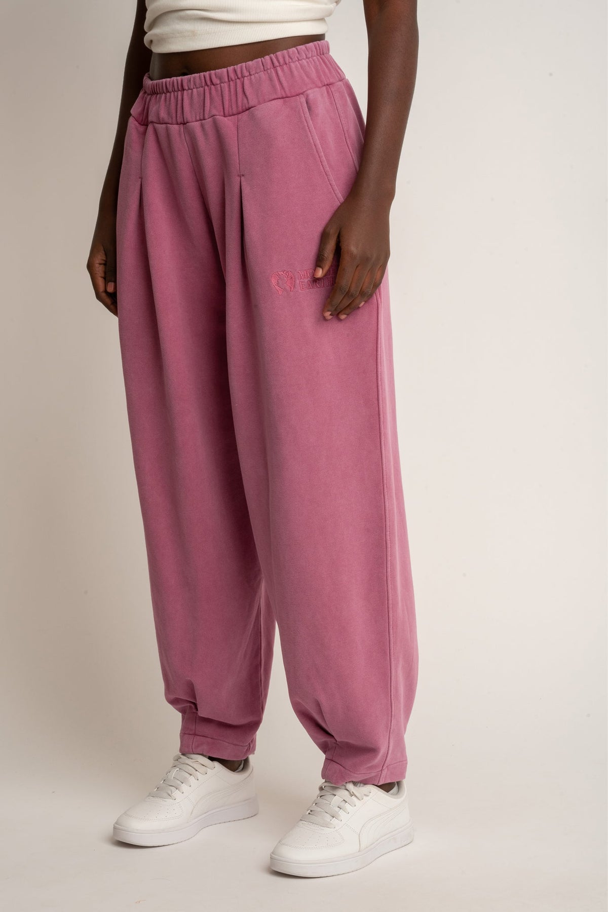 PINK WASHED EFFECT BALLOON FIT SWEATPANTS - RIBE PETIT