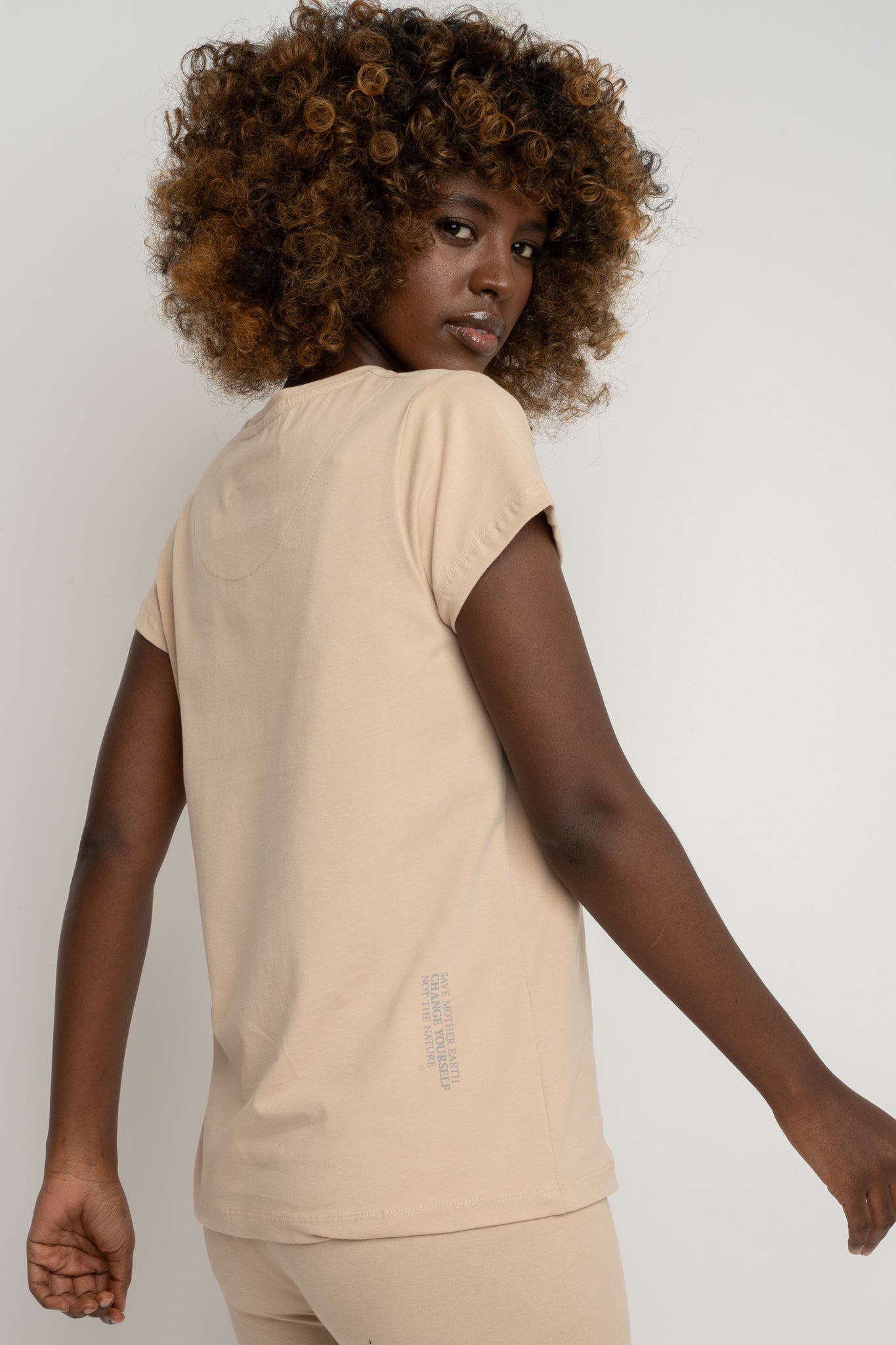 T-SHIRT DAMSKI BEŻOWY - PETIT