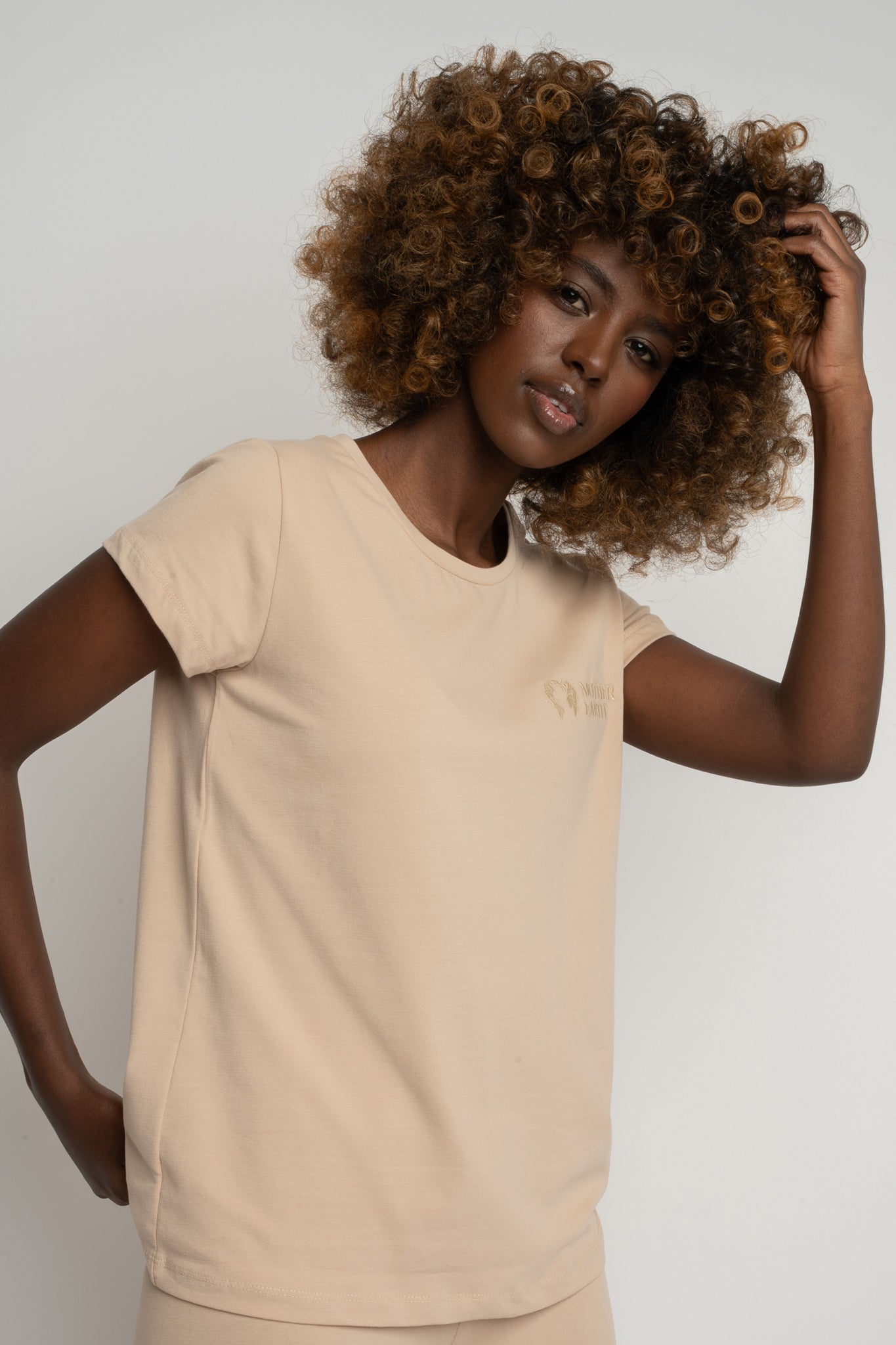 T-SHIRT DAMSKI BEŻOWY - PETIT