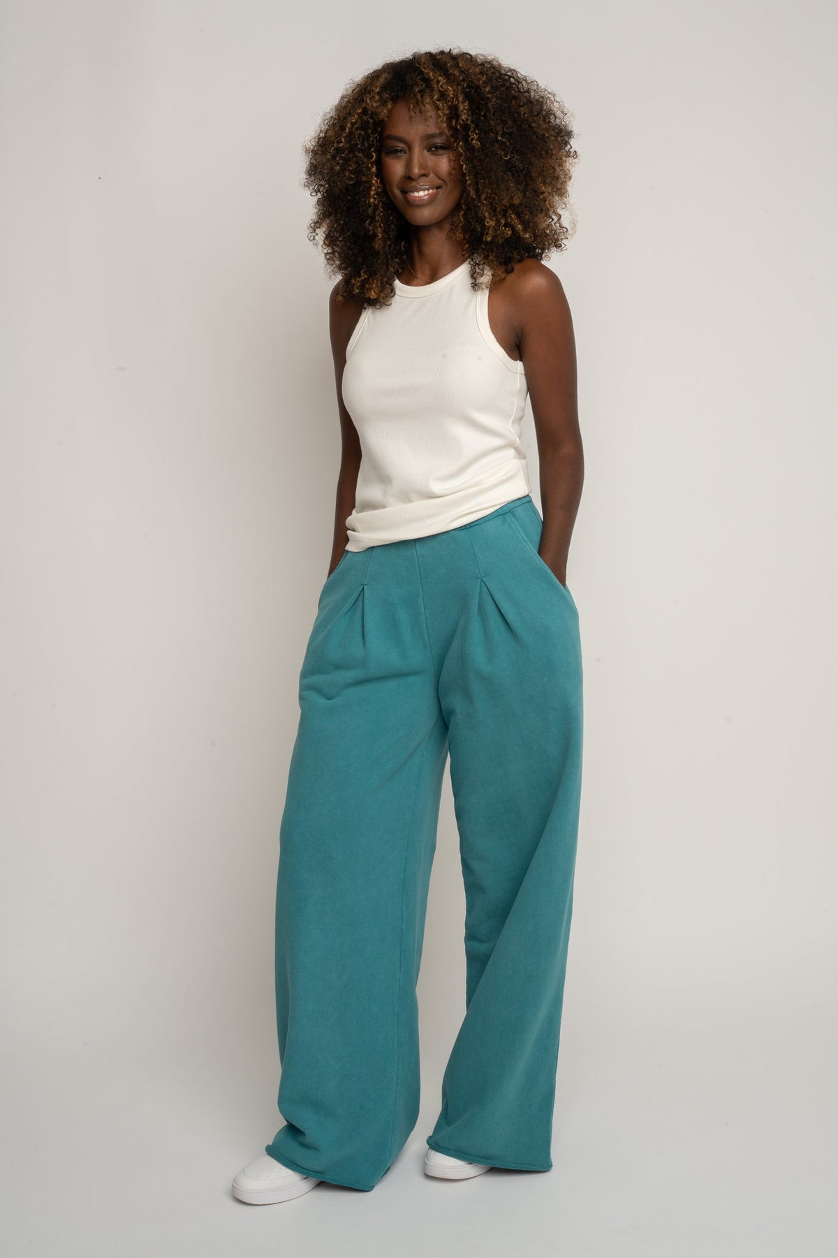WIDE LEG WASHED TURQUOISE SWEATPANTS - ESBJERG